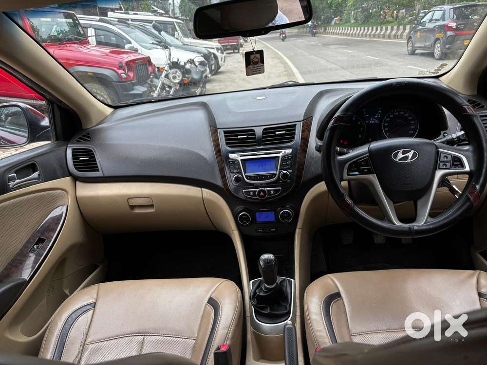 Hyundai Verna 1.6 Sx Vtvt, 2014, Petrol