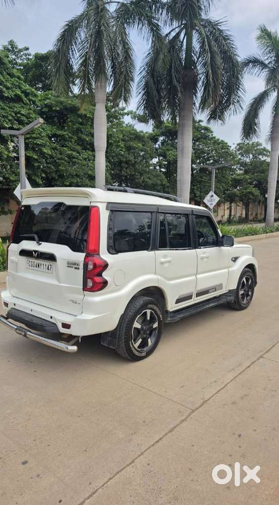 Mahindra Scorpio Classic 2.2 S 11 Mt 7 Str, 2022, Diesel