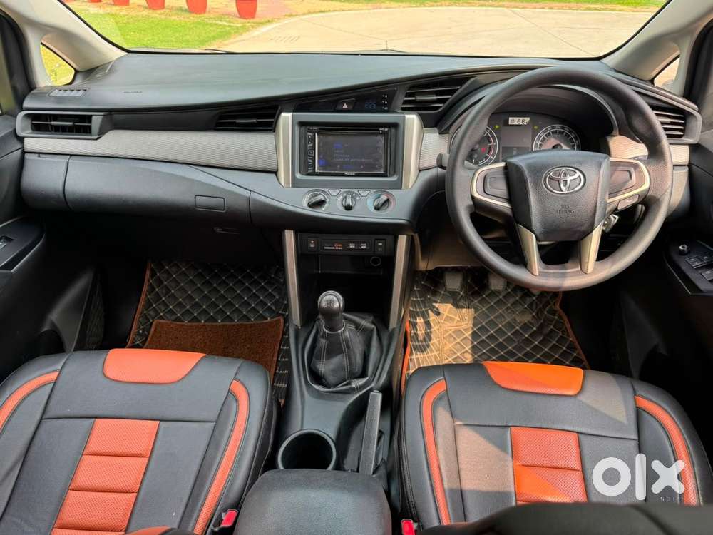 Toyota Innova Crysta [2020-ongoing] 2.4 Gx 7 Str, 2018, Diesel