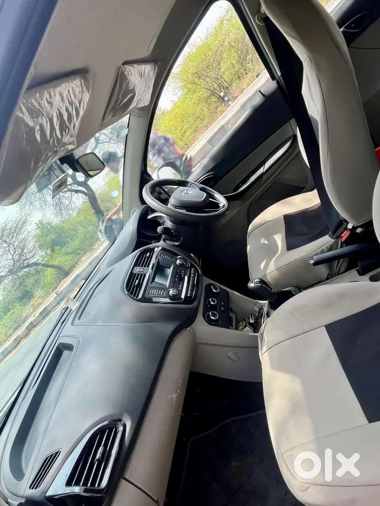 Tata Tiago 2018 Petrol 44500 Km Driven