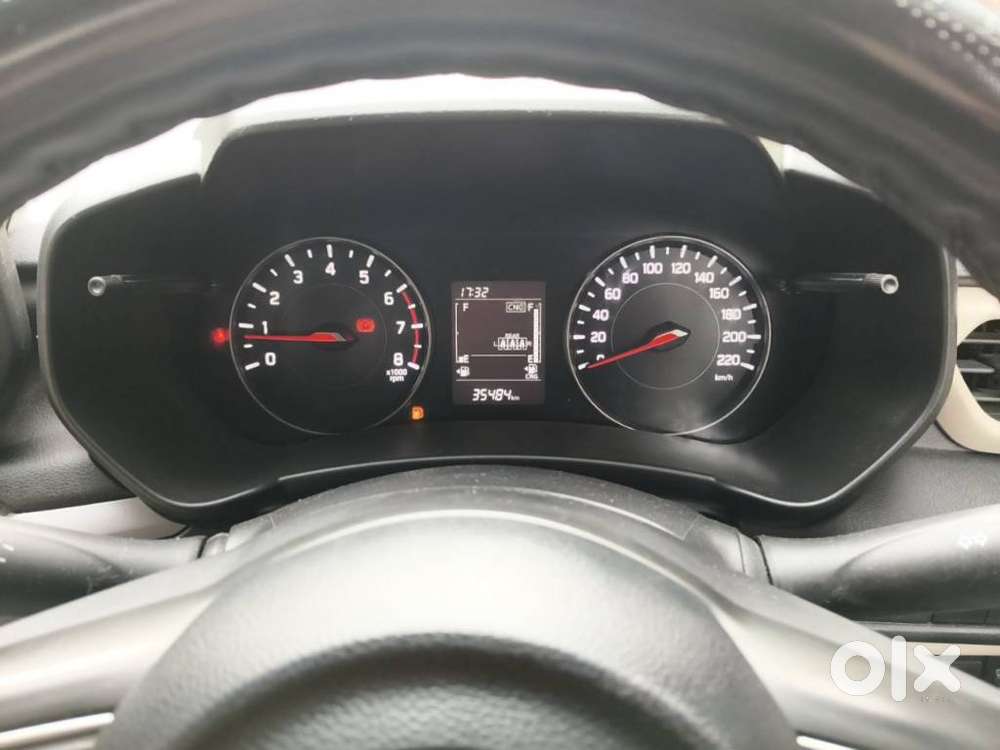 Maruti Suzuki Dzire 1.2 Vxi Cng, 2025, Cng & Hybrids