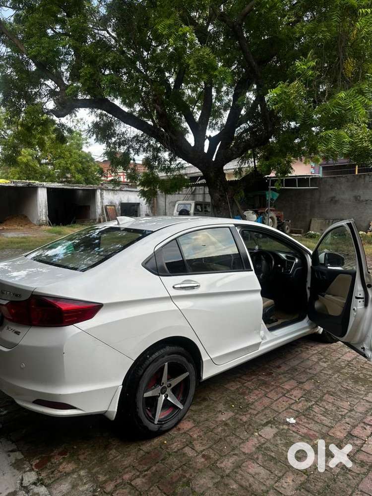 Honda City Best Condition Top Model