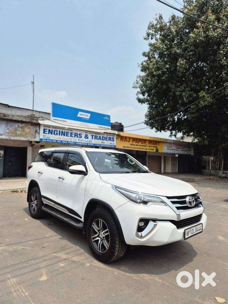 Toyota Fortuner Legender, 2023, Diesel