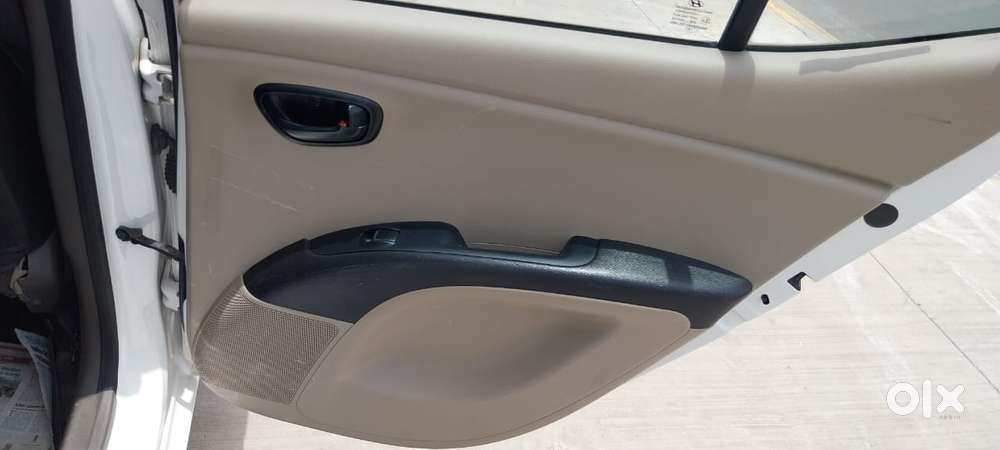 Hyundai I10 Magna O, 2016, Petrol