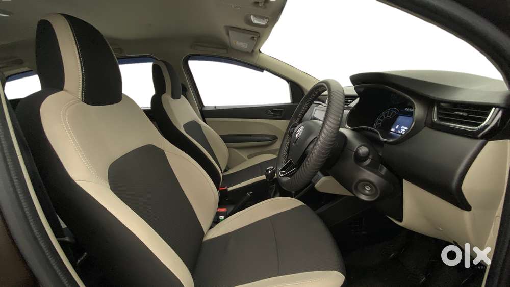 Renault Triber Rxt, 2024, Petrol