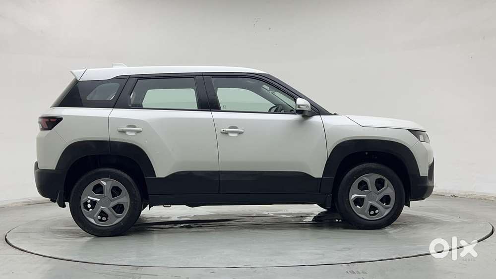 Maruti Suzuki Vitara Brezza 1.5 Zxi Plus At Dual Tone, 2023, Petrol