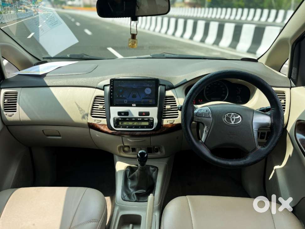 Toyota Innova, 2015, Diesel