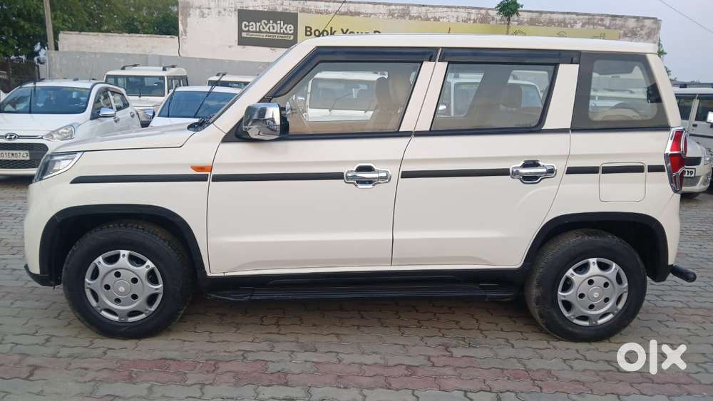Mahindra Bolero Neo N8, 2021