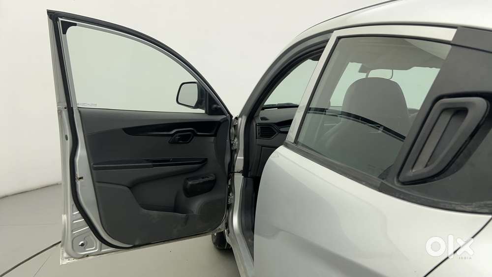 Mahindra Kuv100 Nxt 1.2 K2 Diesel 6 Str, 2018, Petrol