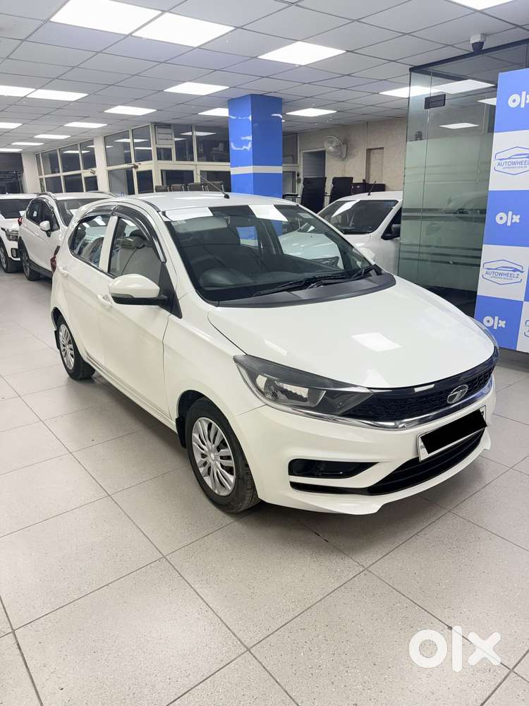 Tata Tiago 1.2 Revotron Xt (o), 2021, Petrol