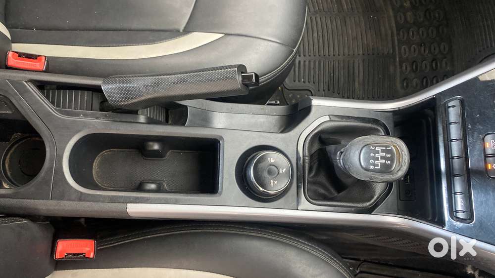 Tata Nexon 1.2 Revotron Xm (s), 2021, Petrol