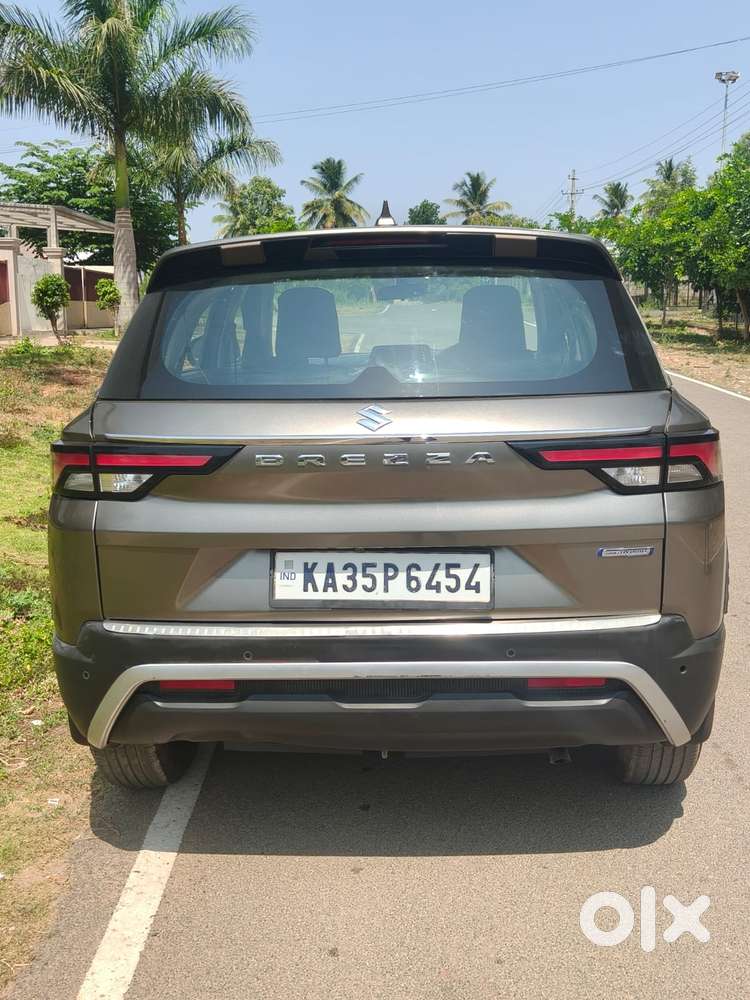 Maruti Suzuki Brezza 1.5 Vxi Smart Hybrid, 2023, Petrol