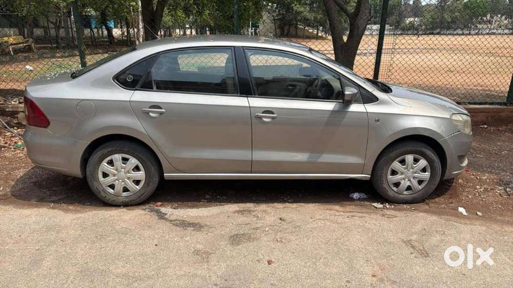 Skoda Rapid 2012