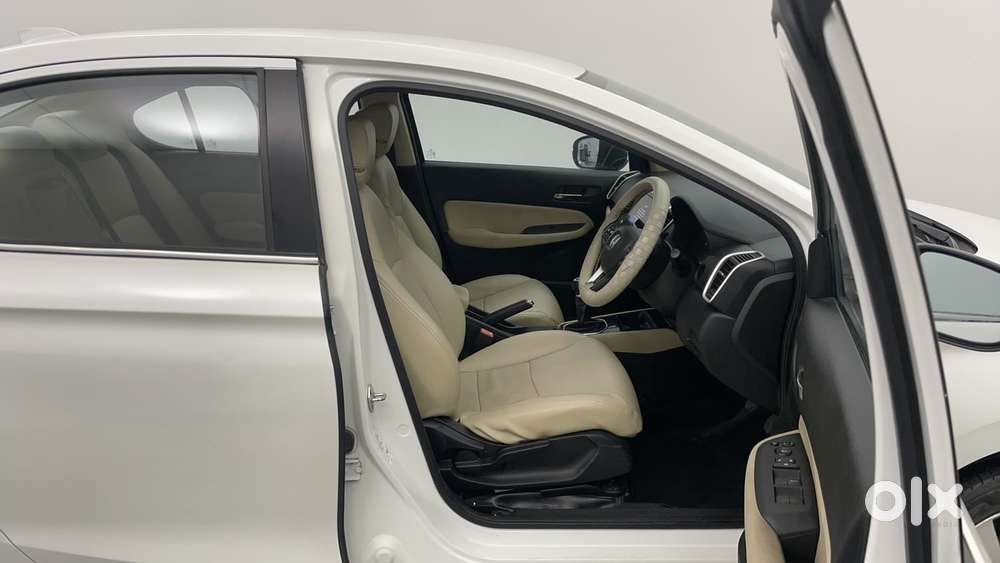 Honda City 1.5 V Mt, 2023, Petrol