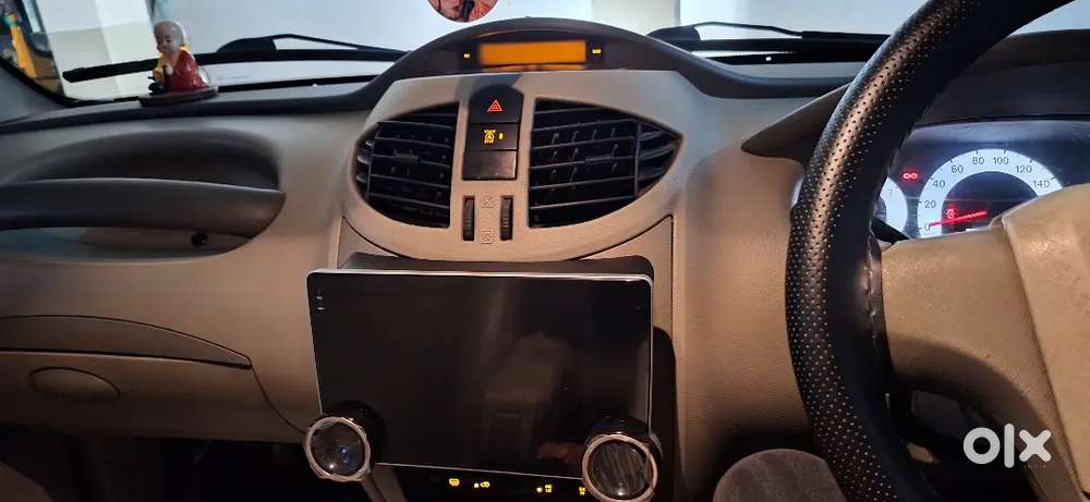 Mahindra Quanto 2016 Diesel 7 Seater Well Maintained