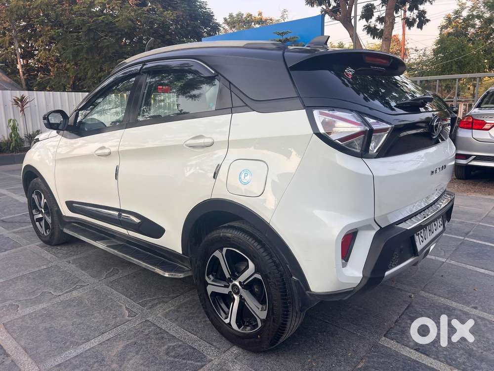 Tata Nexon Amt Xza Plus, 2021, Petrol