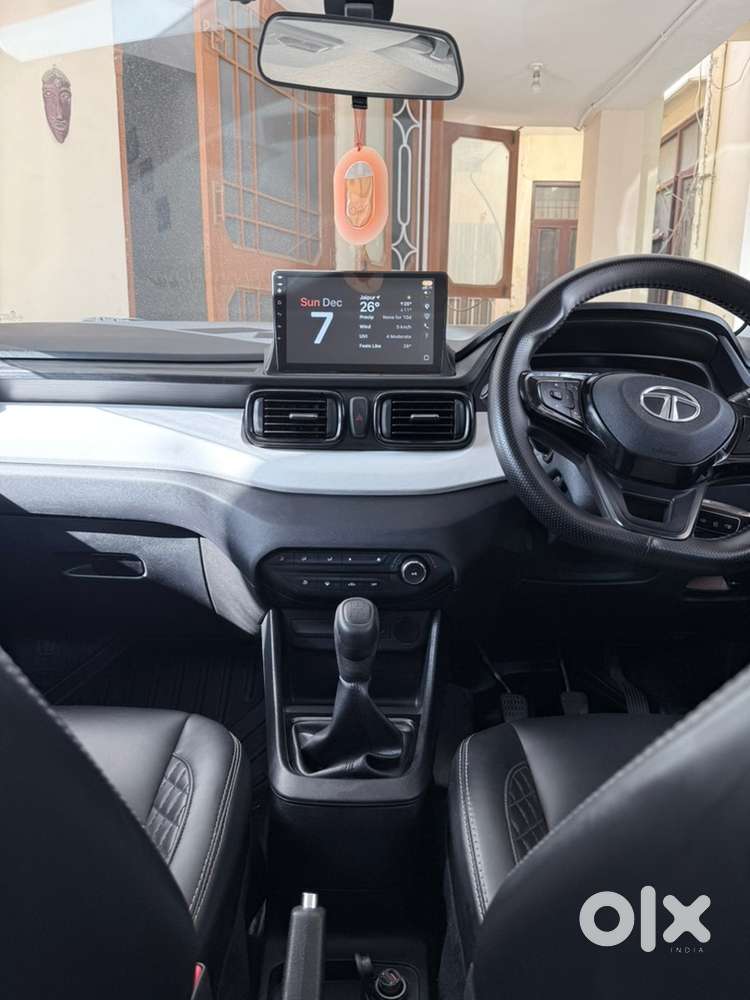 Tata Punch Pure 2023