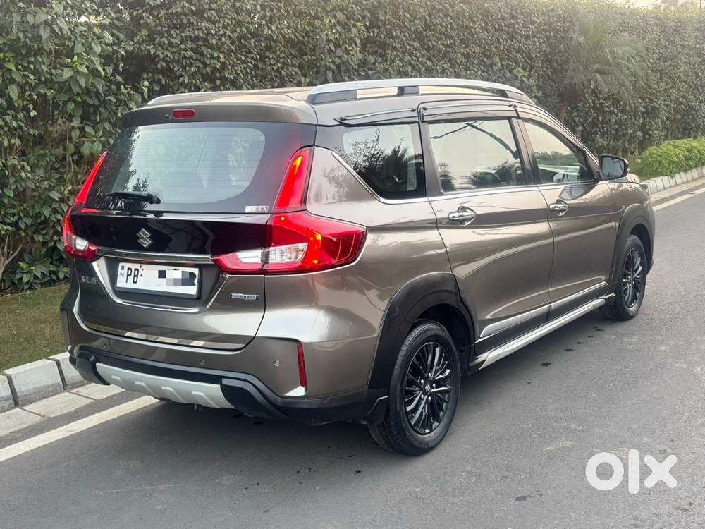 Maruti Suzuki Xl6 Alpha At, 2019, Petrol