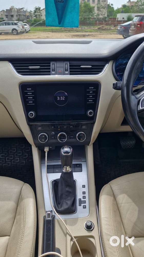 Skoda Octavia 1.8 Tsi At Style Plus, 2018, Petrol
