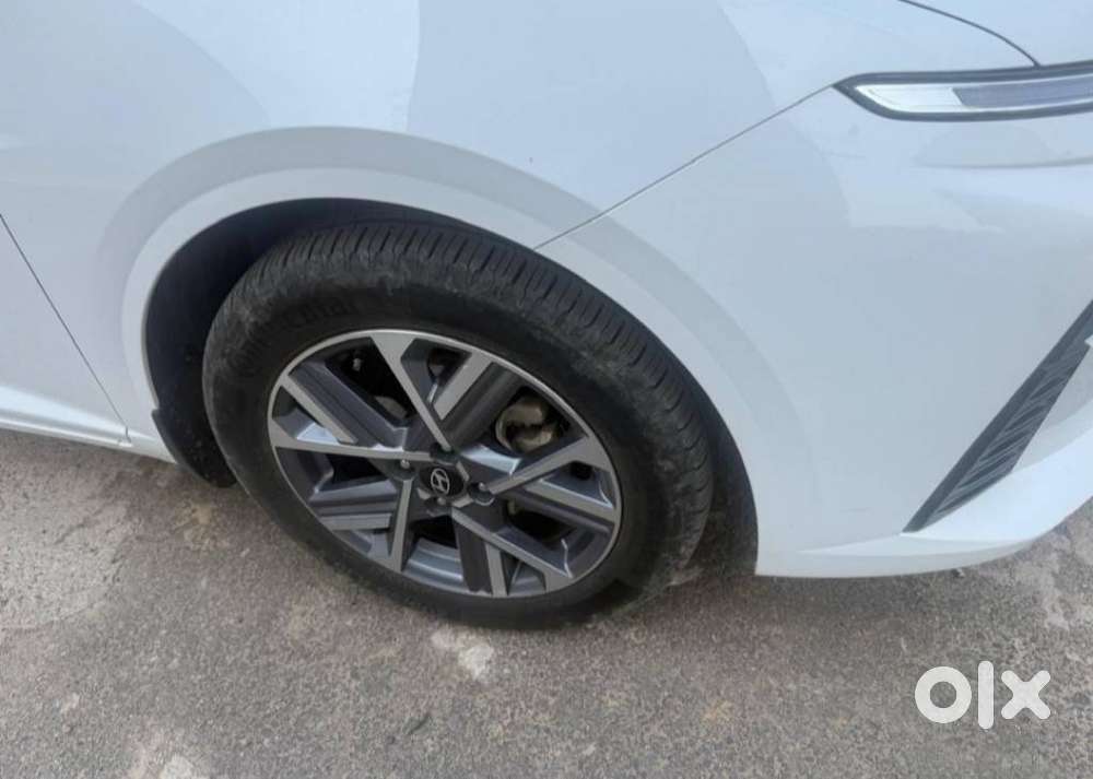 Hyundai Verna 1.5 Sx Petrol Mt, 2023, Petrol