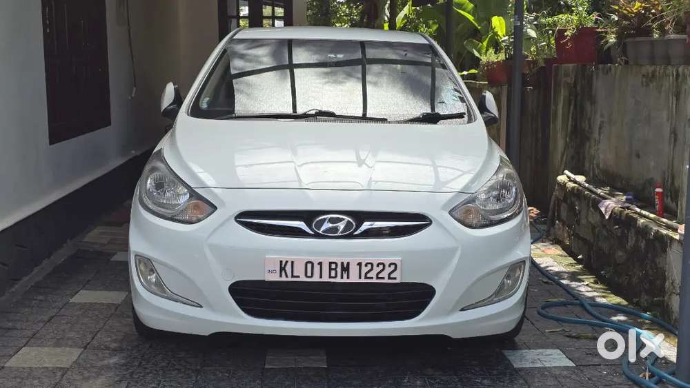 Hyundai Fluidic Verna 2013
