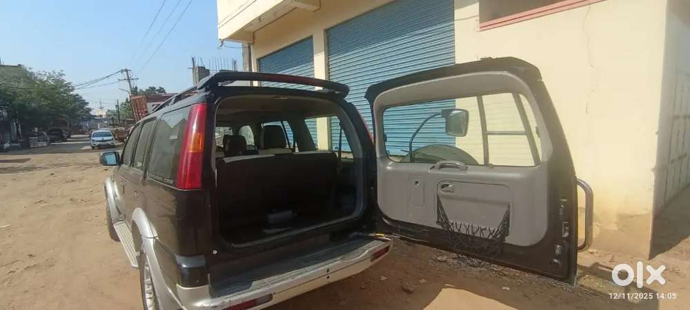 Ford Endeavour 2.5 2004
