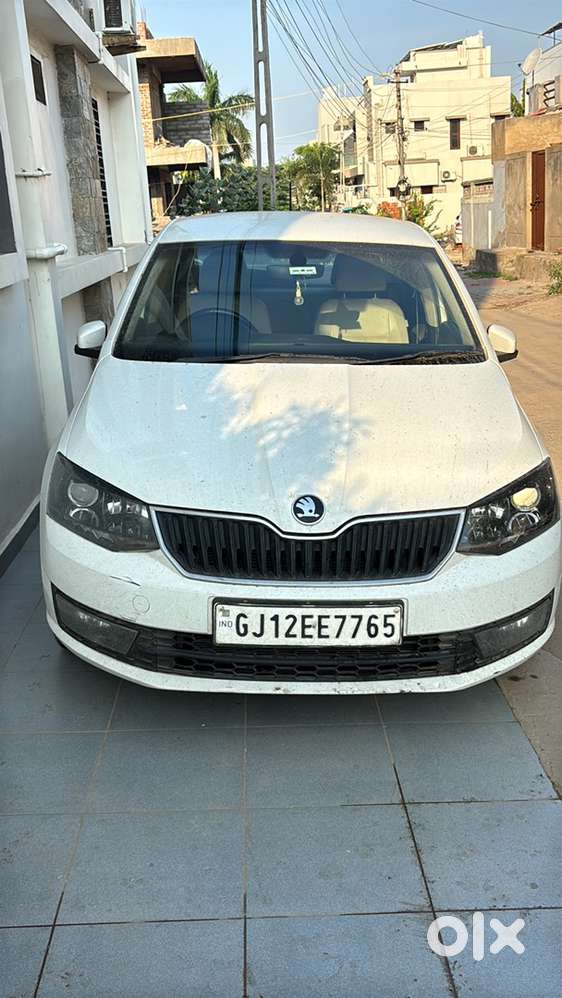 Skoda Rapid Petrol 2021