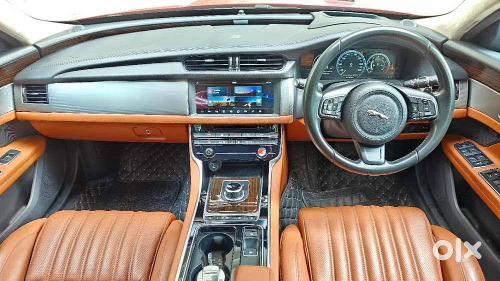 Jaguar Xf, 2016, Petrol