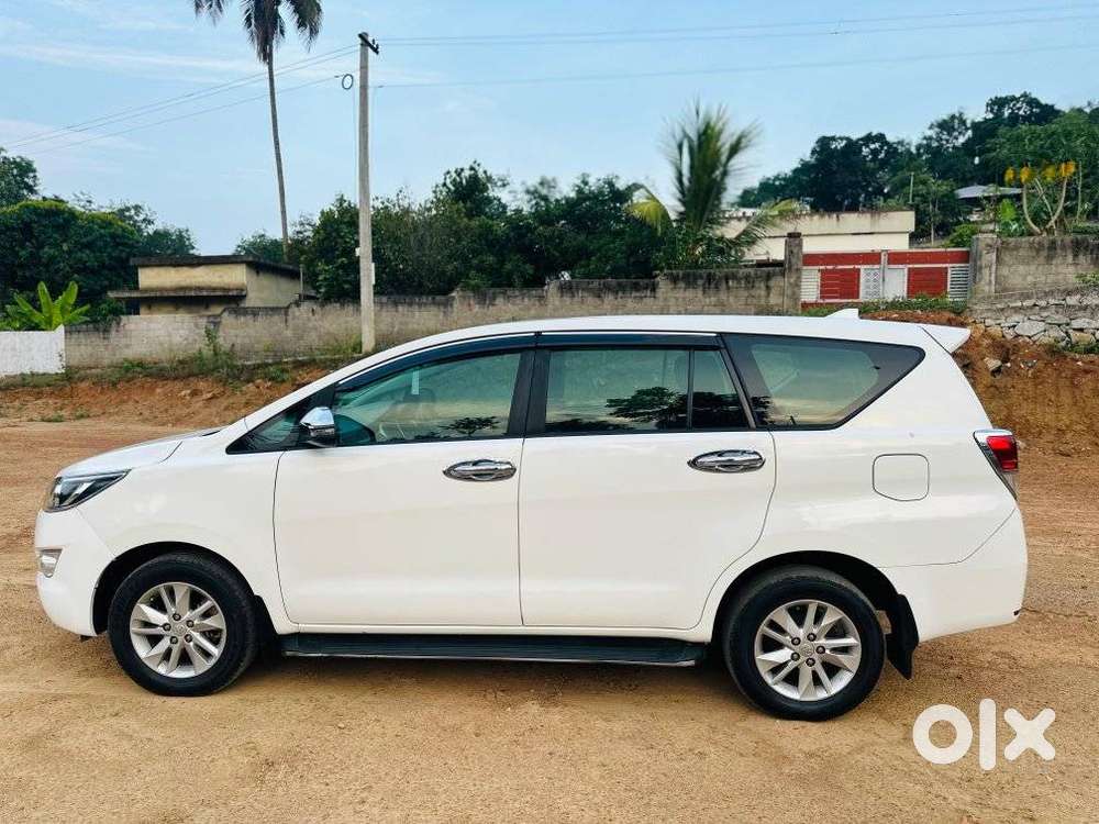 Toyota Innova Crysta 2.4 G Mt 7 Str, 2020, Diesel