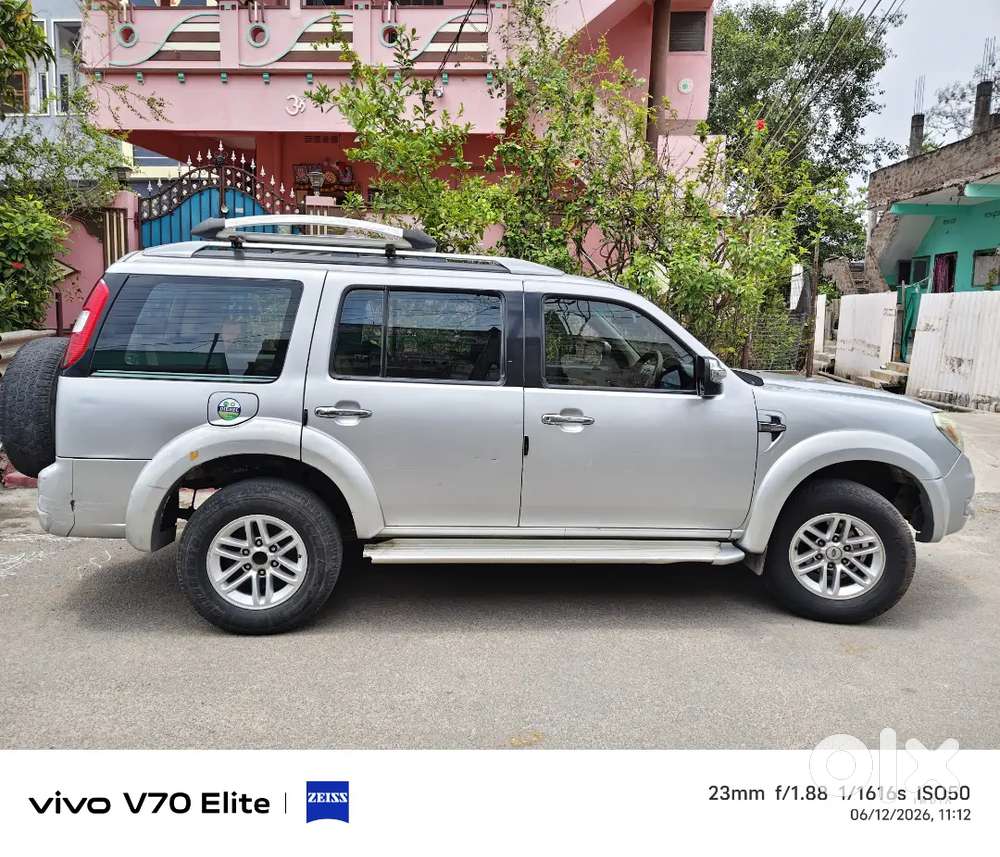 Ford Endeavour 2.5 Diesel 2011