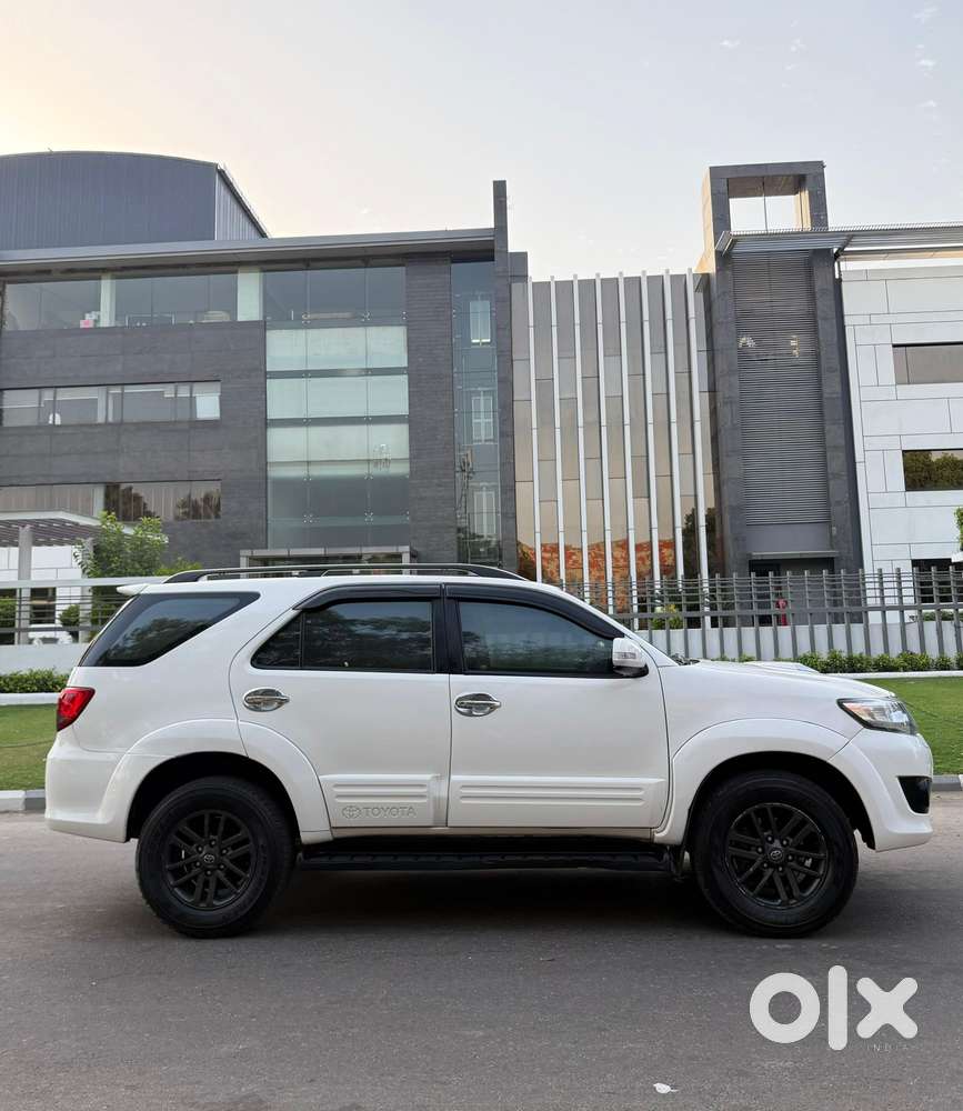 Toyota Fortuner 3.0 4x2 Automatic, 2015, Diesel