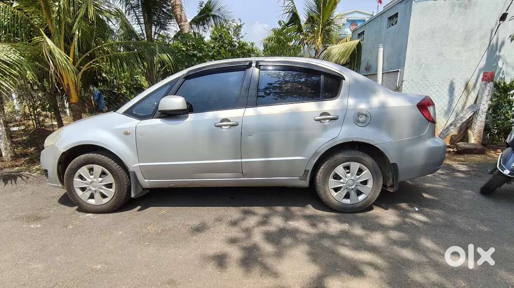 Maruti Suzuki Sx4 2013 Petrol Good Condition