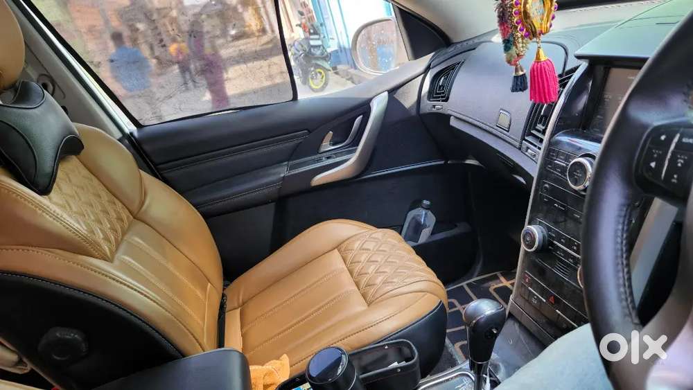 Mahindra Xuv500 W11 At Diesel 2019