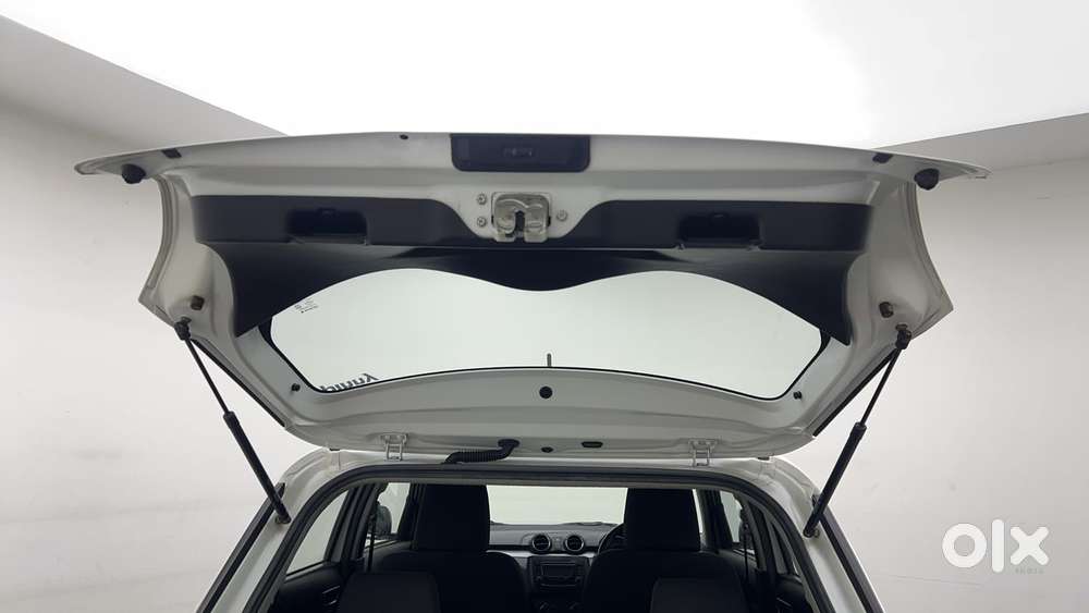 Maruti Suzuki Swift Amt Vvt Vxi, 2018, Petrol