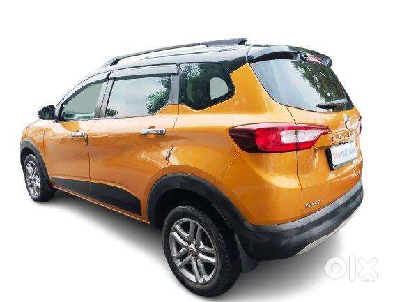 Renault Triber Rxz, 2022, Petrol