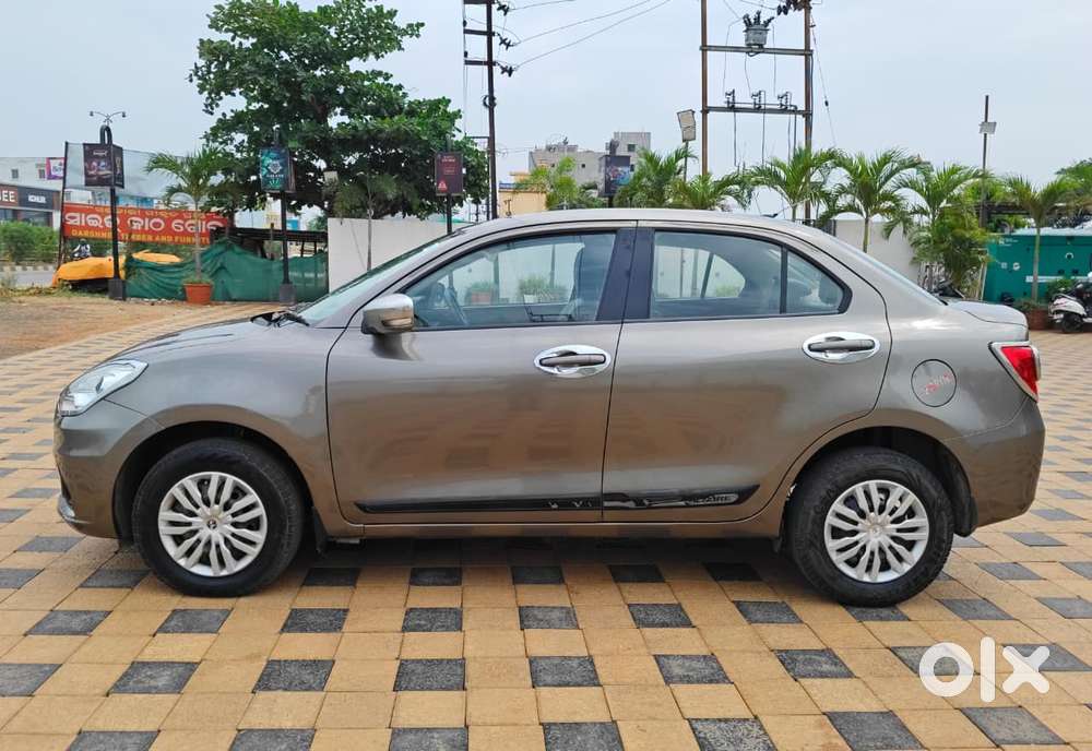 Maruti Suzuki Swift Dzire Vxi(o) Mt, 2020, Petrol