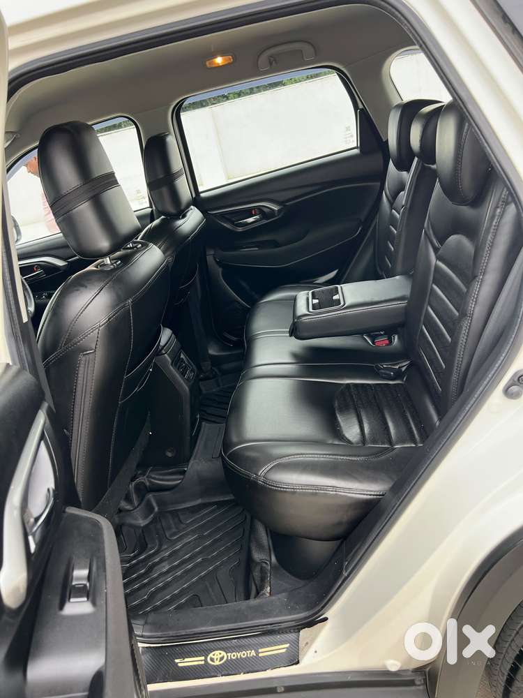 Toyota Urban Cruiser Hyryder 1.5 E Neo Drive, 2024, Petrol