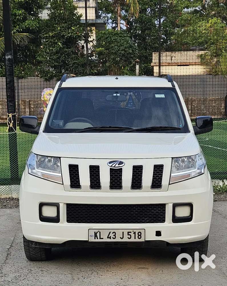 Mahindra Tuv 300 2016 Diesel 42000 Km Driven