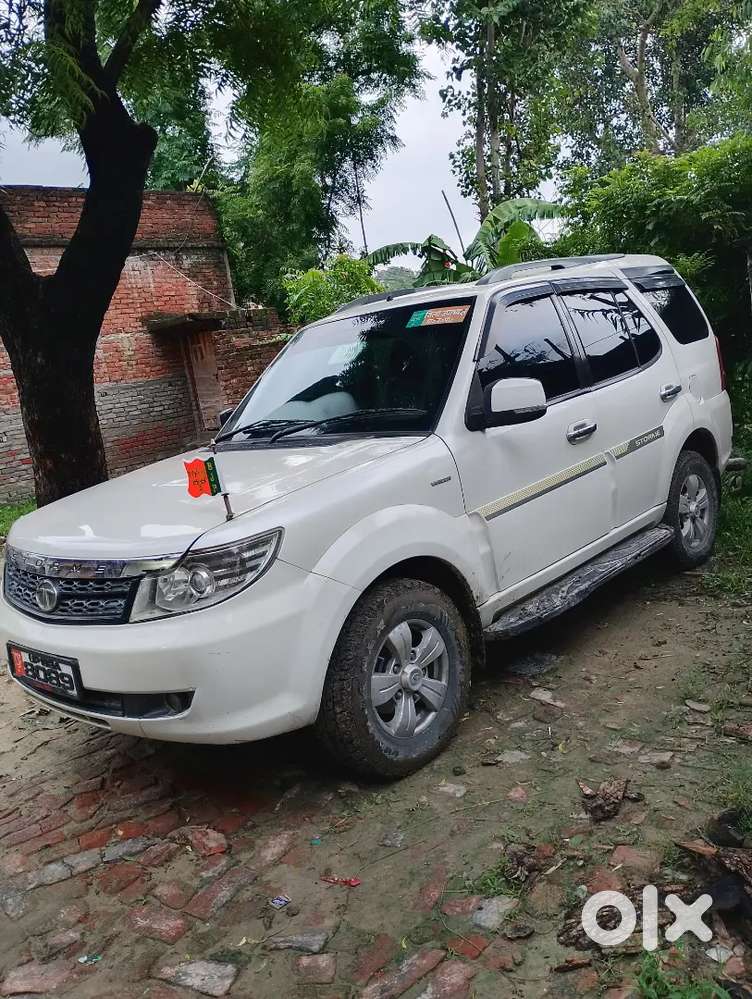 Tata Safari Storme 2.2 Vx 2015