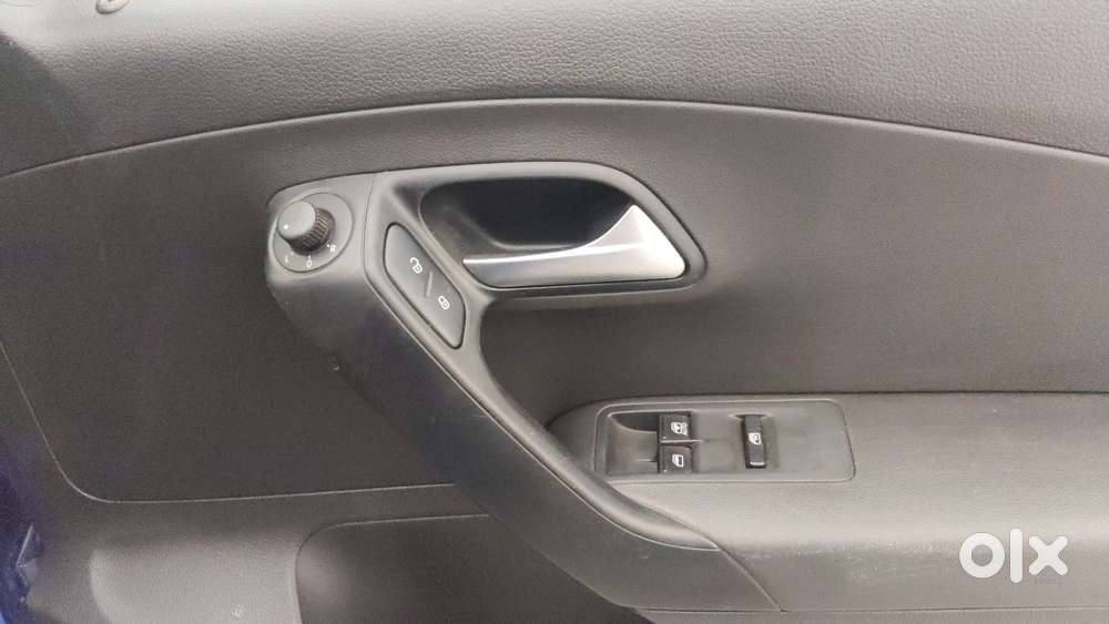 Volkswagen Polo 1.0 Tsi Comfortline At, 2021, Petrol