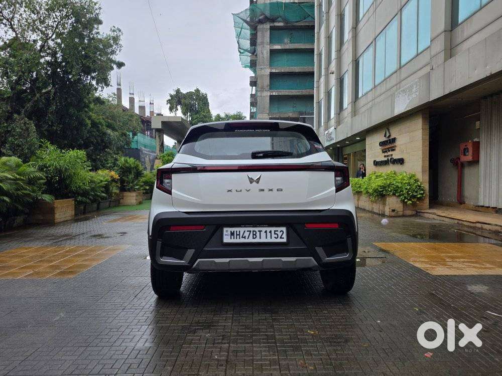 Mahindra Xuv 3xo Ax5 Pm At, 2024, Petrol