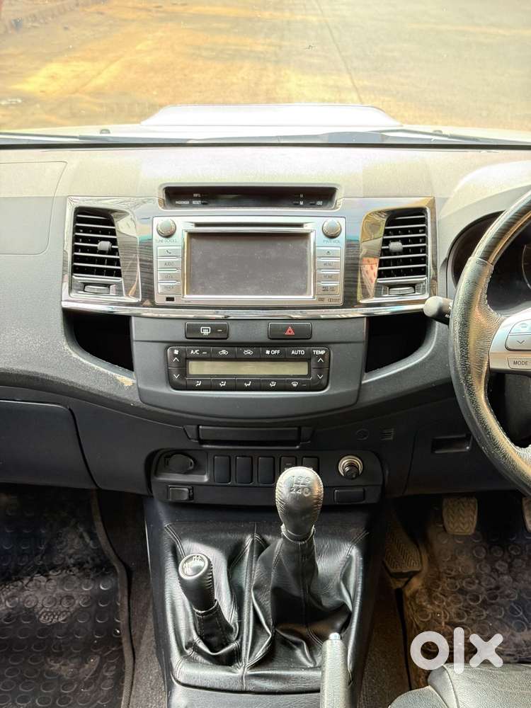 Toyota Fortuner 3.0 4x4 Manual, 2015, Diesel