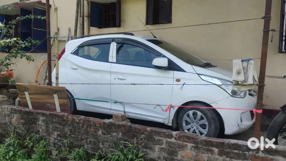 Hyundai Eon Sportz 2017 Manual Petrol