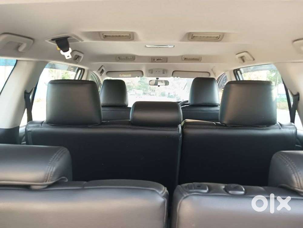 Toyota Innova Crysta 2.8 Gx At, 2017, Diesel
