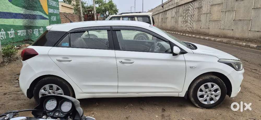 Hyundai I20 2018 Cng & Hybrids 95000 Km Driven
