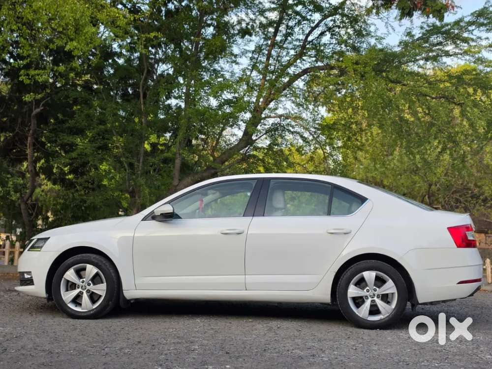 Skoda Octavia, 2018, Petrol