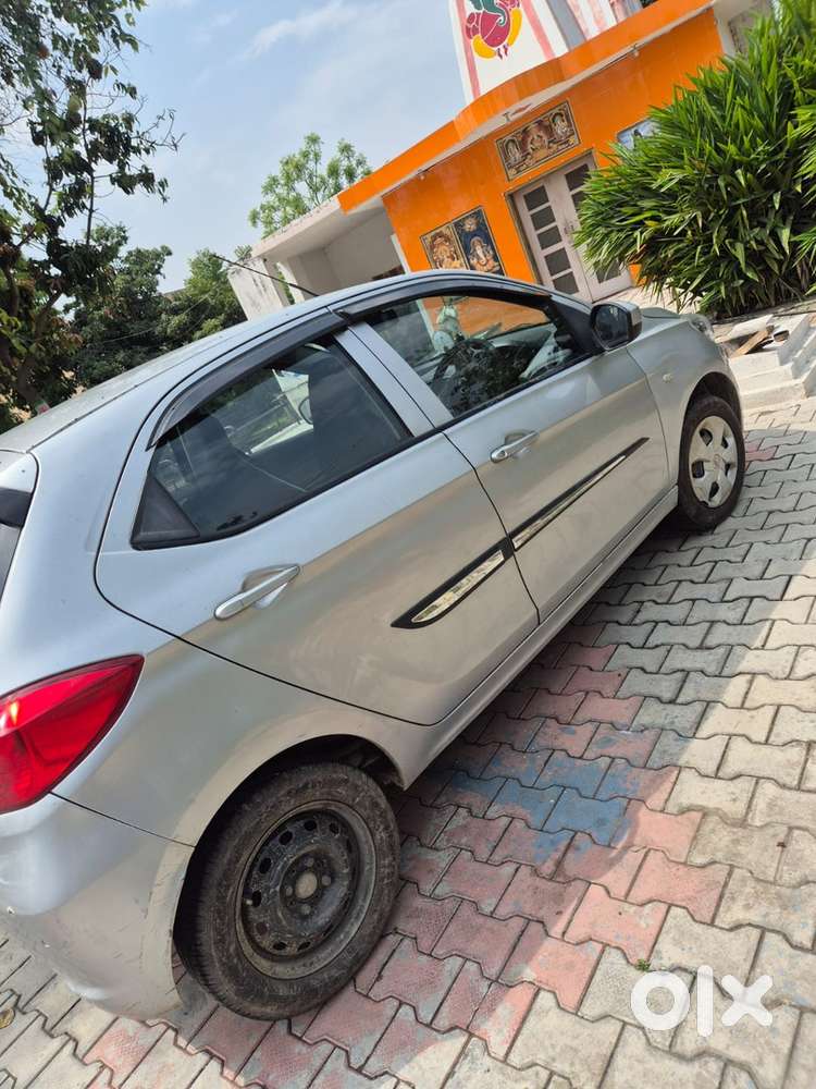 Tata Tiago Petrol Automatic 2018