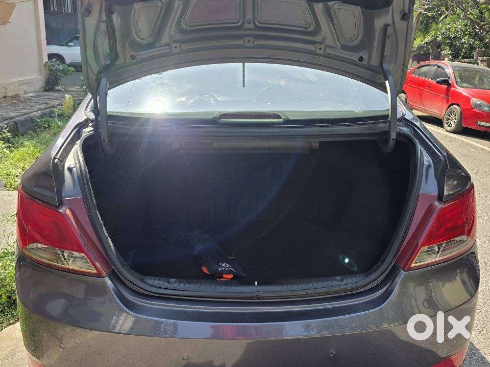 Hyundai Fluidic Verna 1.6 Vtvt S (o) Automatic, 2015, Petrol