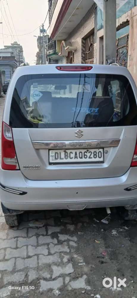 Company Fitted Cng,basetub, Stereo,,back Camra, All Okk Vehicle , Insu