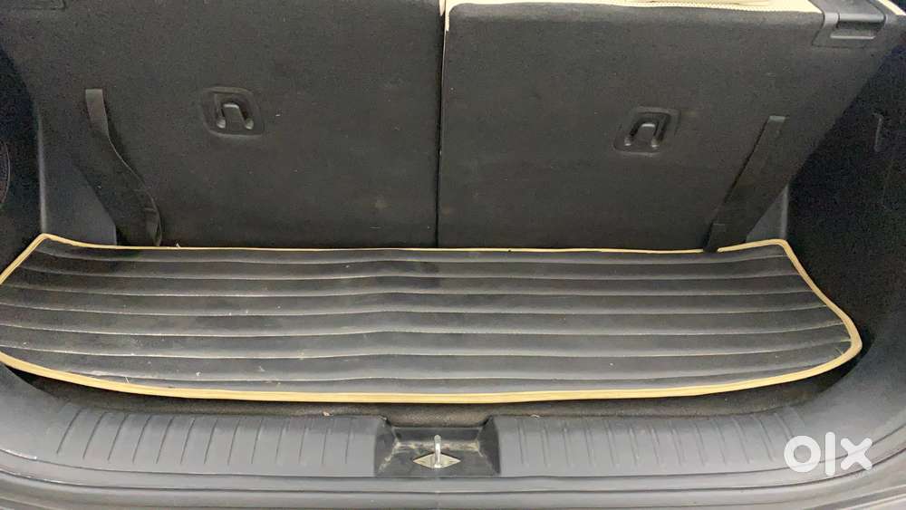 Kia Carens 1.4 Luxury Plus Dct 7 Str, 2022, Petrol